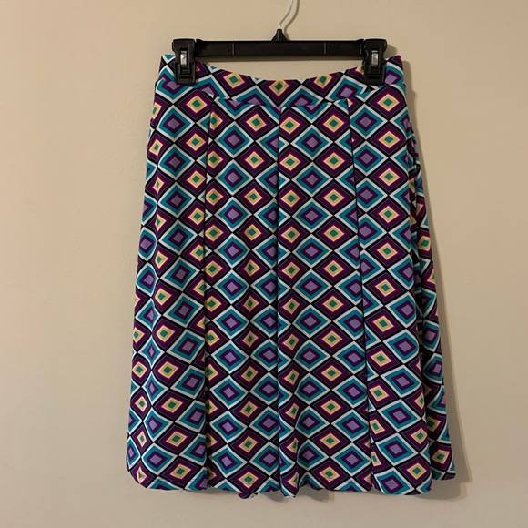 LULAROE Skirt with pockets size Medium - Picture 2 of 13